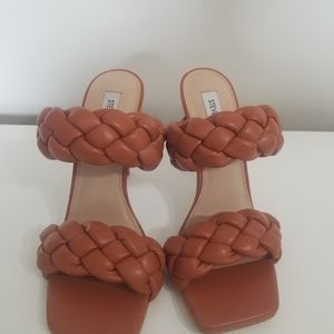 Steve Madden Kenley Orange Size 8.5